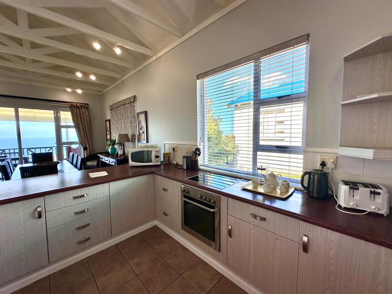 To Let 4 Bedroom Property for Rent in Pinnacle Point Golf Estate Western Cape